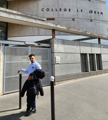 Nassim Baddag devant son ancien collège